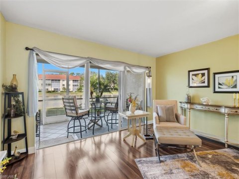 Royal Wood Naples Real Estate