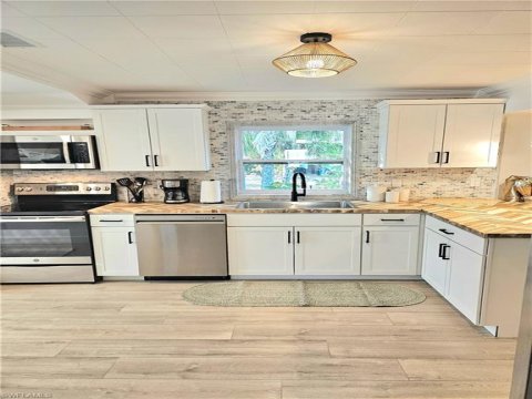 Sabal Shores Naples Florida Real Estate