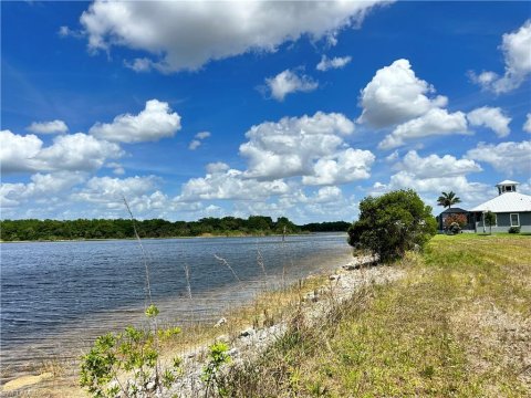 Saddlebrook Lakes Naples Real Estate