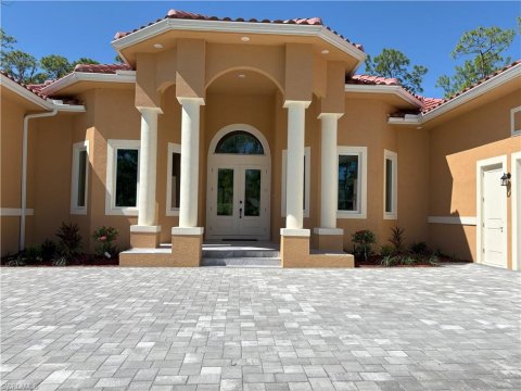 San Carlos Estates Real Estate