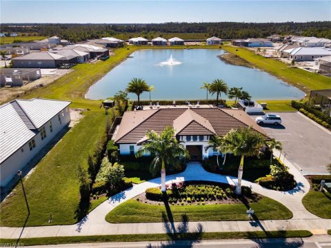 Sapphire Cove Naples Florida Real Estate