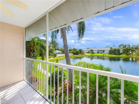 Sapphire Lakes Naples Florida Condos for Sale