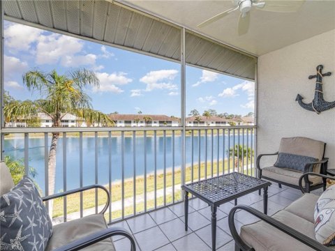 Sapphire Lakes Naples Florida Condos for Sale