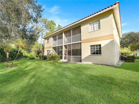 Sapphire Lakes Naples Florida Condos for Sale