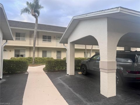 Sapphire Lakes Real Estate