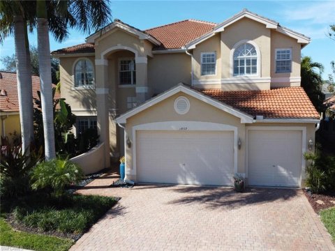 Saturnia Lakes Naples Florida Real Estate