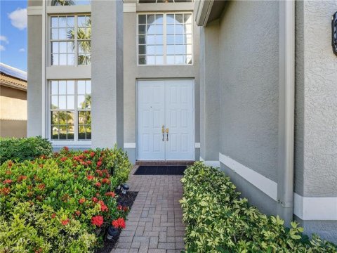 Saturnia Lakes Naples Florida Real Estate
