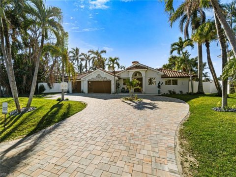 Seagate Naples Florida Real Estate