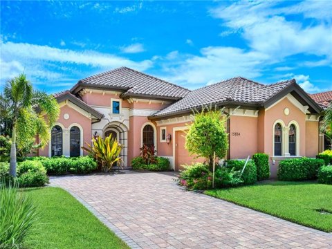 Secoya Reserve Naples Real Estate