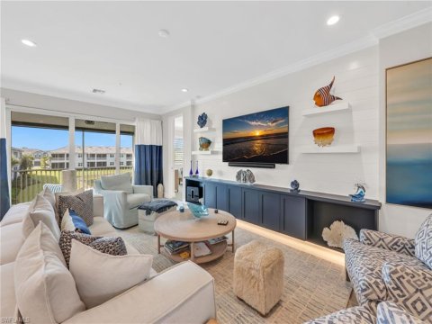 Seychelles Naples Real Estate