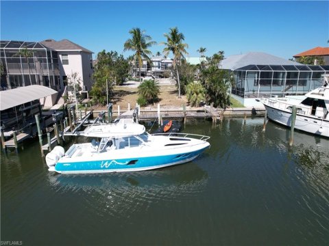 Siesta Isles Real Estate