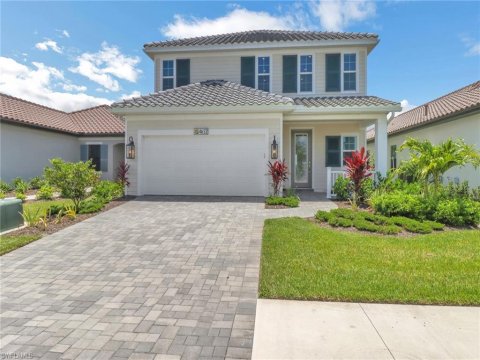 Skysail Naples Florida Real Estate