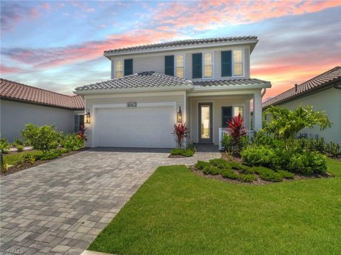 Skysail Naples Florida Real Estate