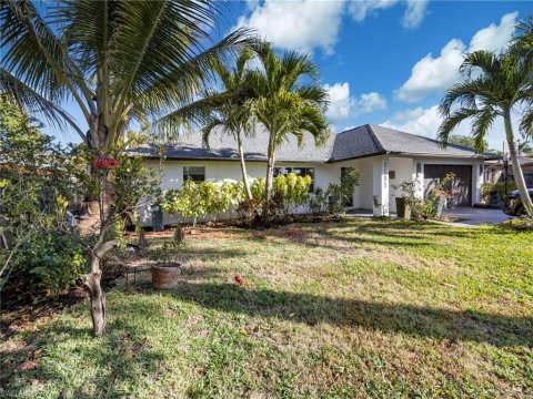 Sorrento Gardens Naples Real Estate