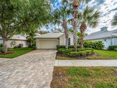 Sterling Oaks Naples Florida Homes for Sale