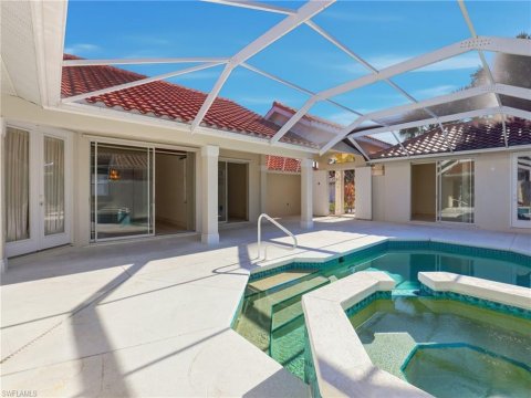 Sterling Oaks Naples Florida Real Estate