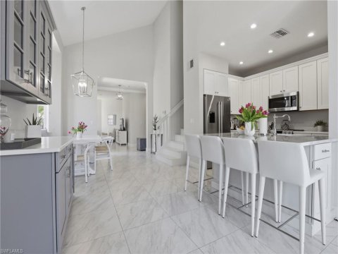 Sterling Oaks Naples Real Estate
