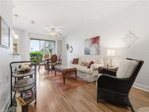 Sterling Oaks Real Estate