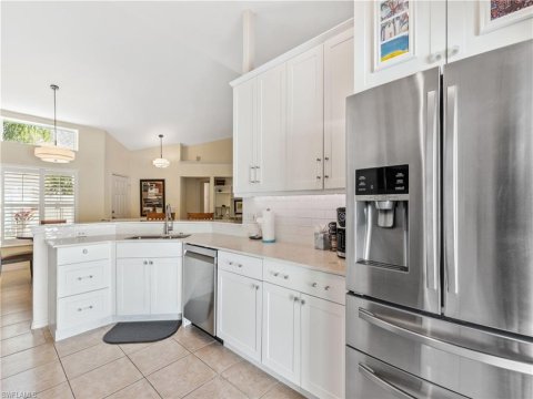 Sterling Oaks Real Estate