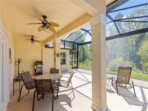 Sterling Oaks Real Estate