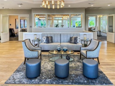 Sterling Oaks Real Estate