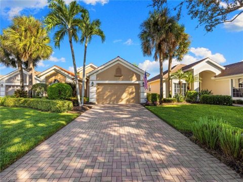 Stonebridge Naples Florida Real Estate