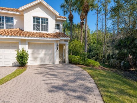 Stratford Place Naples Florida Condos for Sale