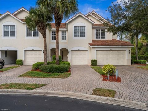 Stratford Place Naples Florida Homes for Sale