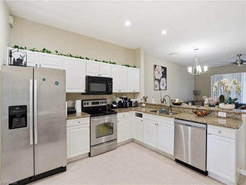 Stratford Place Naples Florida Real Estate