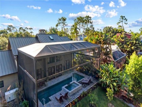Tall Pines Naples Real Estate