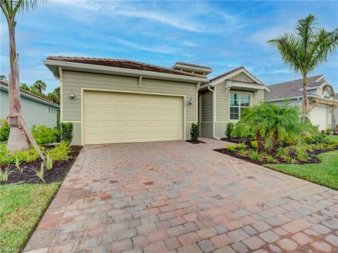 Tamarindo Naples Florida Real Estate