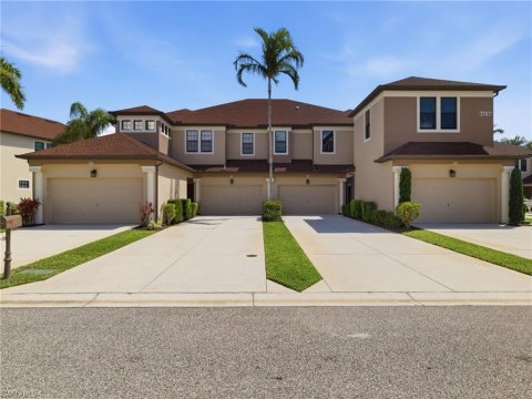 Terra Vista Estero Real Estate