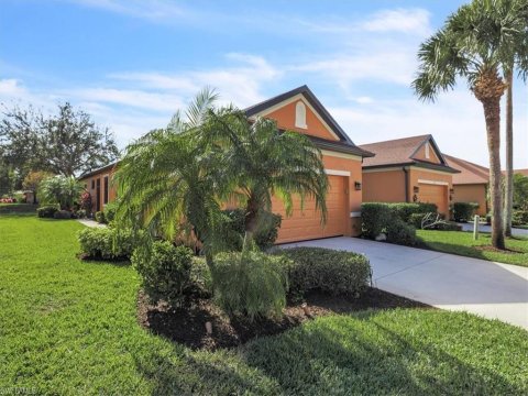 Terra Vista Estero Real Estate