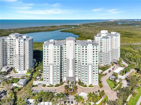 The Dunes Naples Florida Real Estate