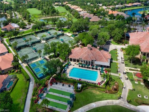 The Strand Real Estate