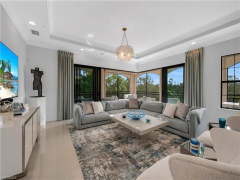 Tiburon Naples Real Estate