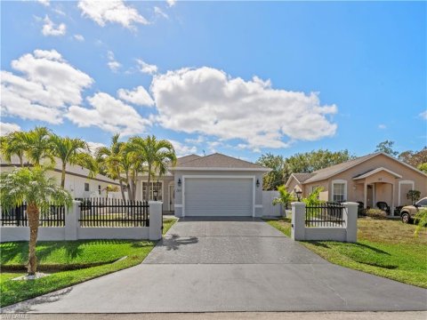 Trail Acres Naples Real Estate