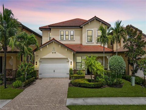 Tuscany Pointe Naples Florida Real Estate