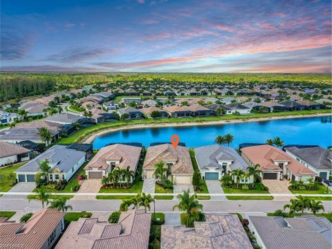 Valencia Bonita Bonita Springs Real Estate