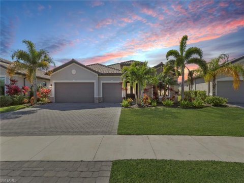 Valencia Country Club Naples Real Estate