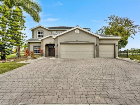 Valencia Lakes Naples Florida Real Estate