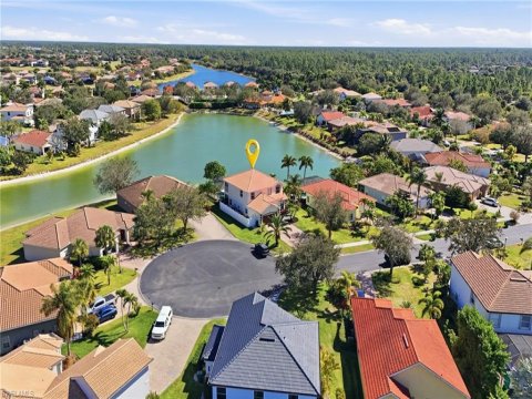 Valencia Lakes Naples Florida Real Estate