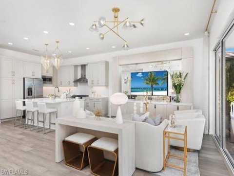 Valencia Sky Real Estate