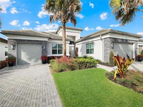 Valencia Trails Naples Florida Real Estate