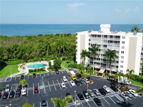 Vanderbilt Beach Naples Florida Condos for Sale