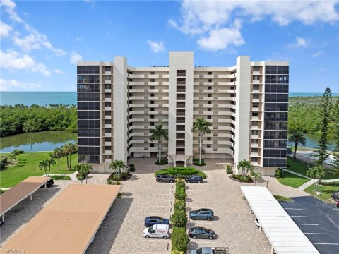 Vanderbilt Beach Naples Florida Condos for Sale