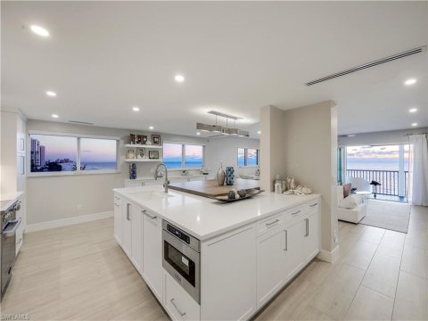 Vanderbilt Beach Naples Florida Real Estate