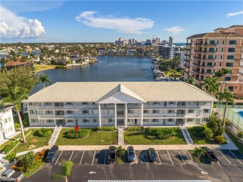 Vanderbilt Beach Naples Florida Real Estate