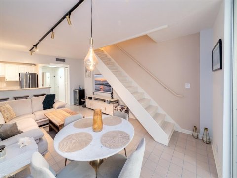 Vanderbilt Beach Naples Florida Real Estate