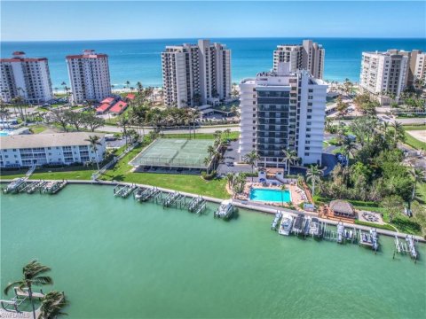 Vanderbilt Beach Naples Real Estate